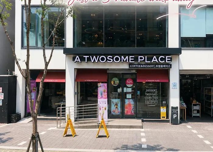 아파트 신축 2룸, 엘베, 공항버스 3분, 명동&광화문 직행버스 1분 #63 서울특별시